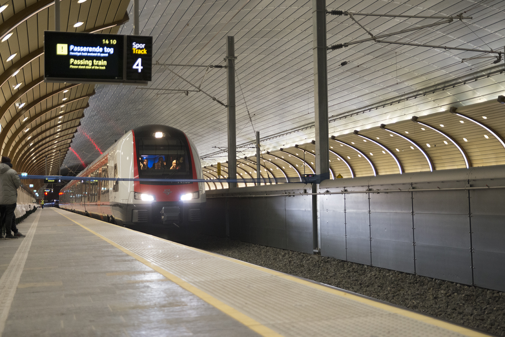 Holmestrand train station is a new station engineered into the mountainside of the Holmestrand municipality