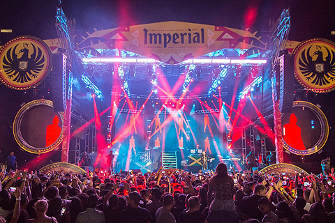 A highlight of the festival, which draws 150,000 visitors, are the concerts at the Barra Imperial Stage