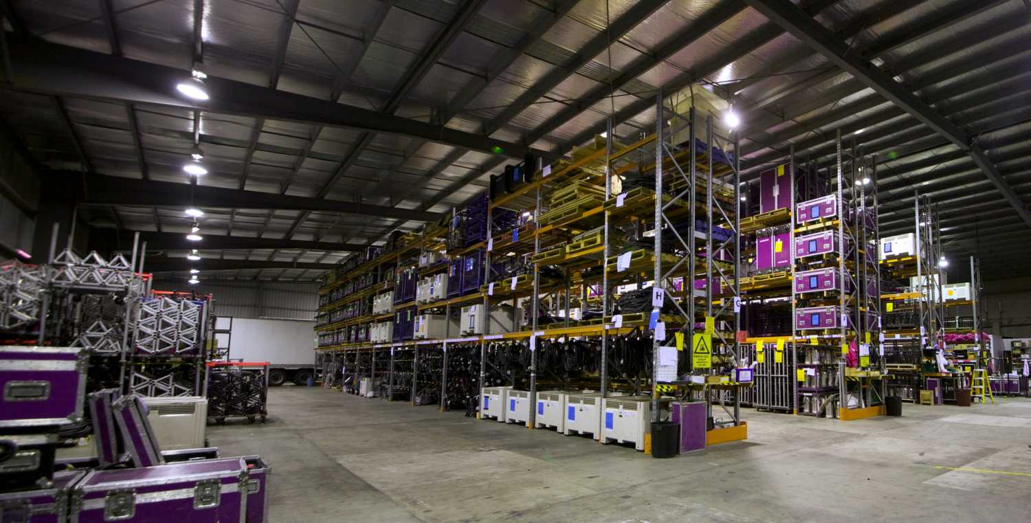 Resolution X stocks a large quantity of the 1000kg Aetos hoists