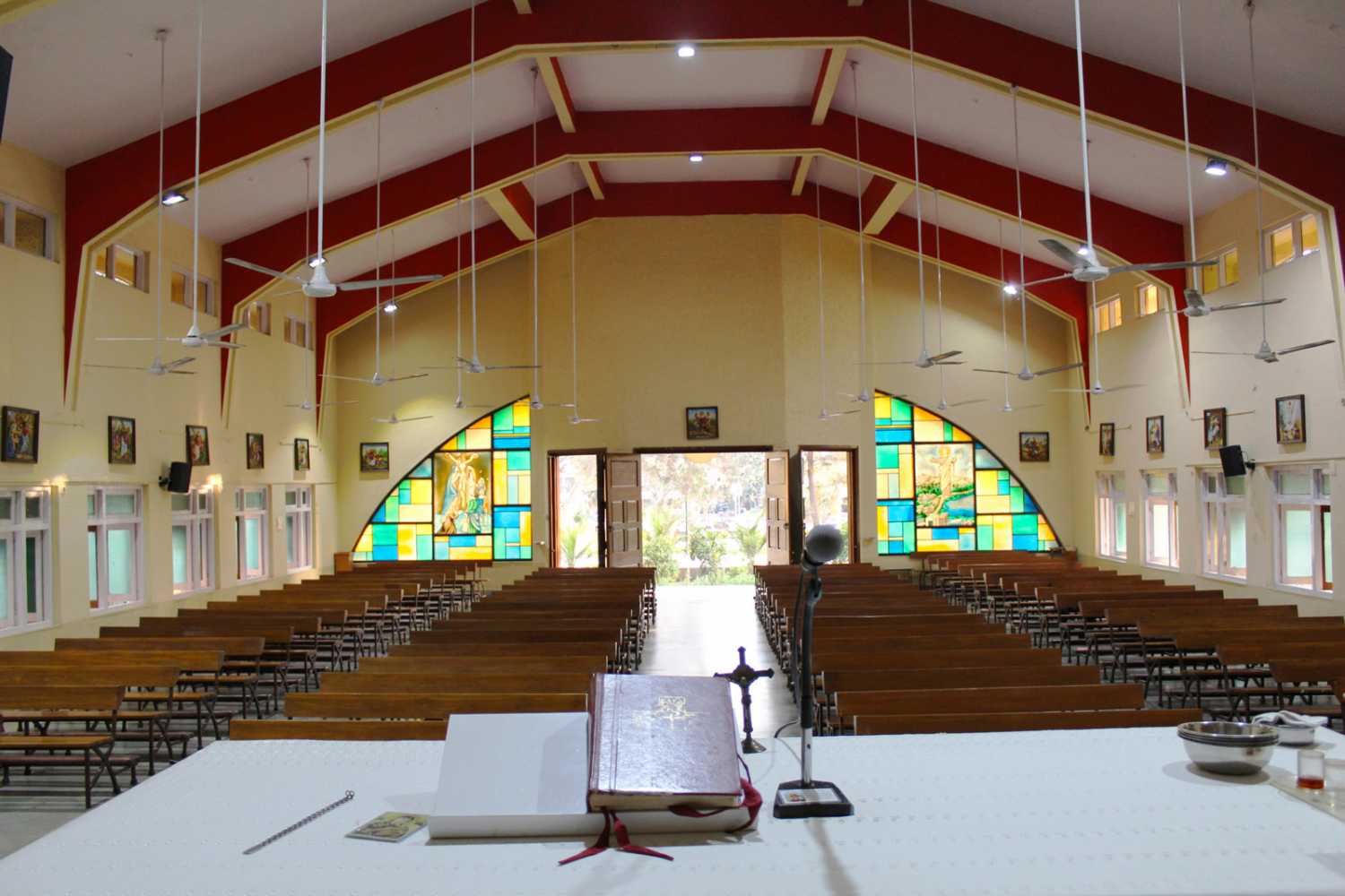 Sacred Heart Church has taken delivery of the first Martin Audio BlacklineX system in the country