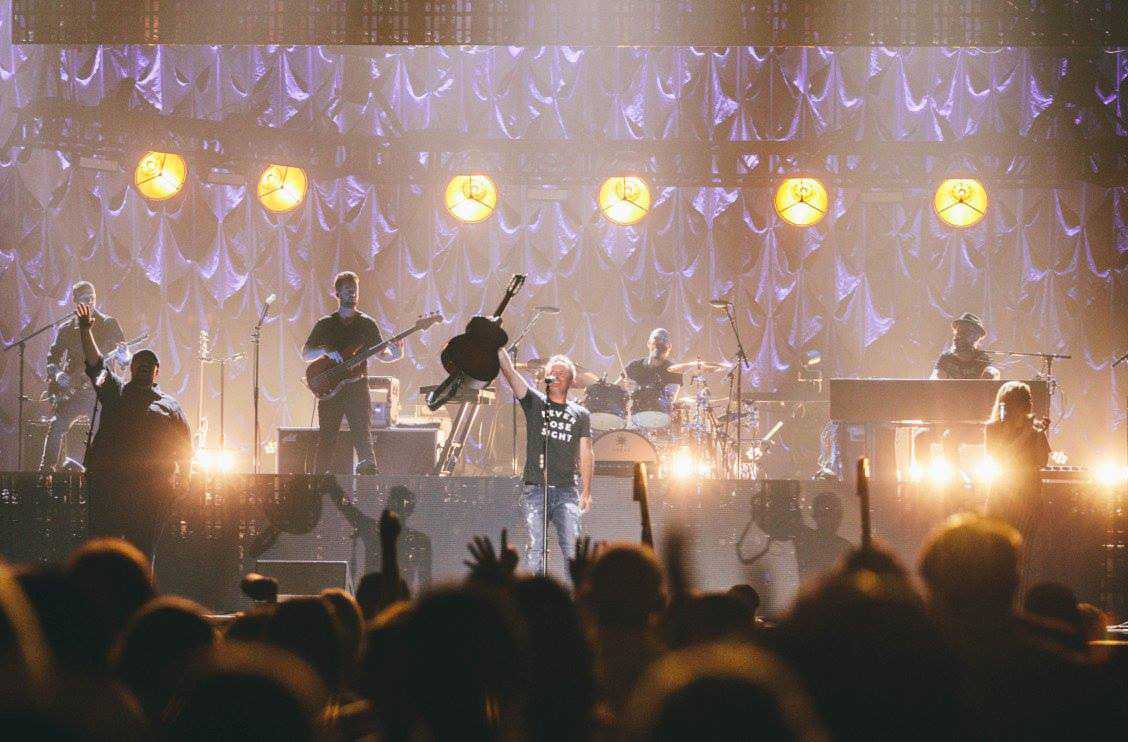 The fixtures were utilised on Chris Tomlin’s Worship Night in America Tour