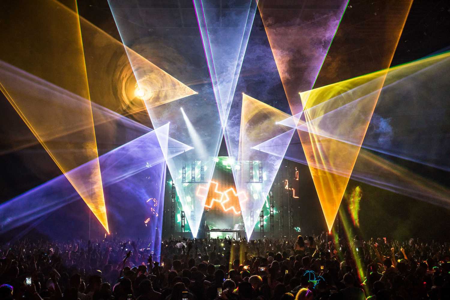 The new Martin Garrix live show which will tour around the world for the rest of the year