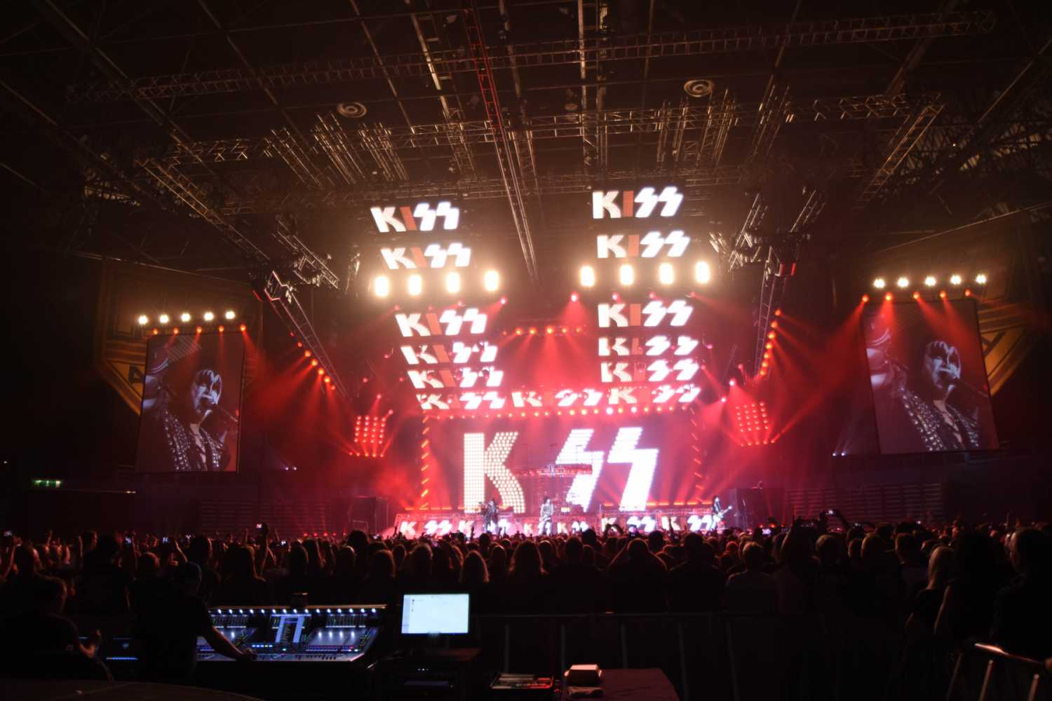 PRG are supplying a similar video rig as the Kiss tour continues in North America until September