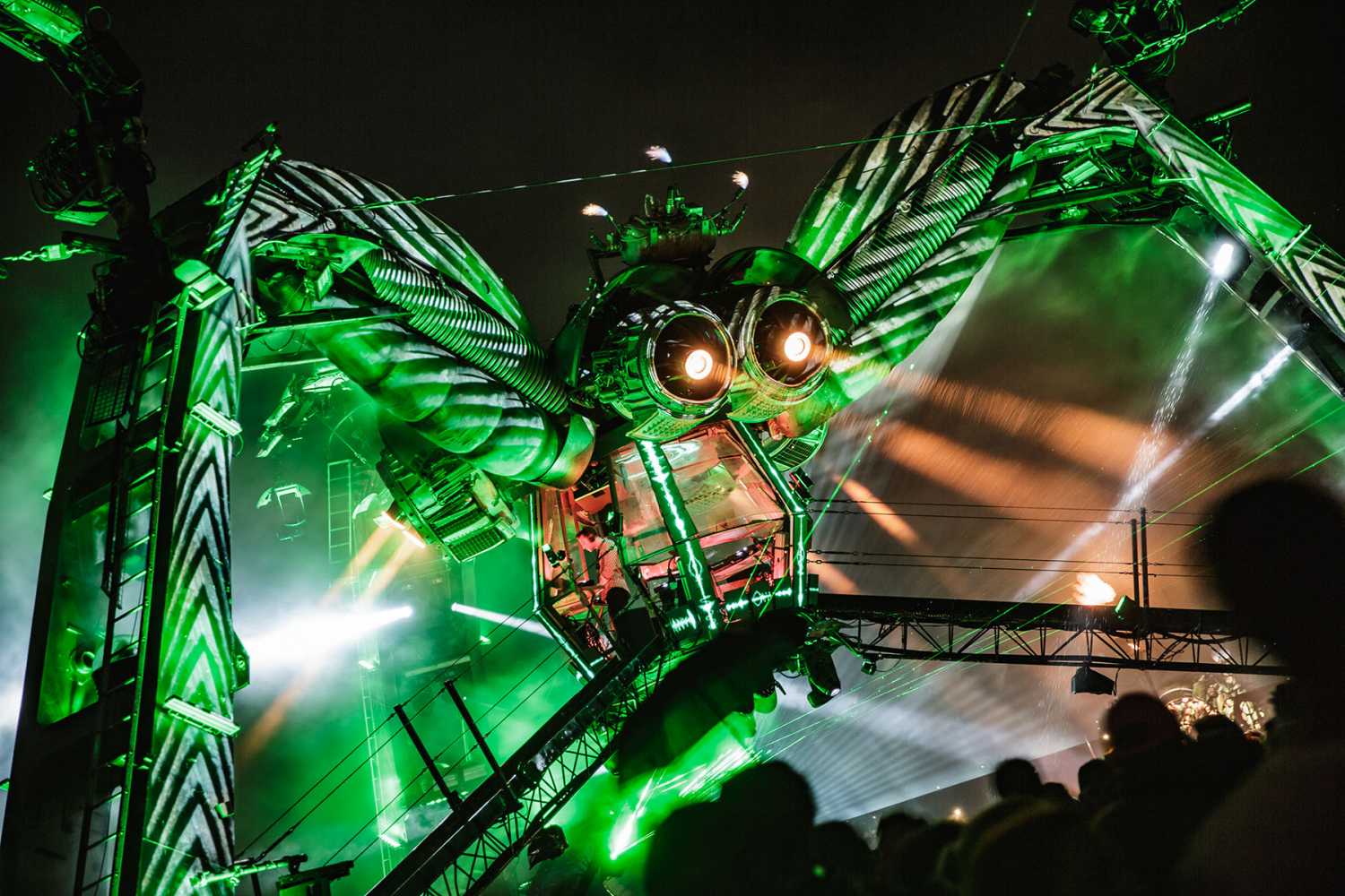 Arcadia’s giant recycled metal spider, which hosted the Metamorphosis show (photo: Ben Daure)