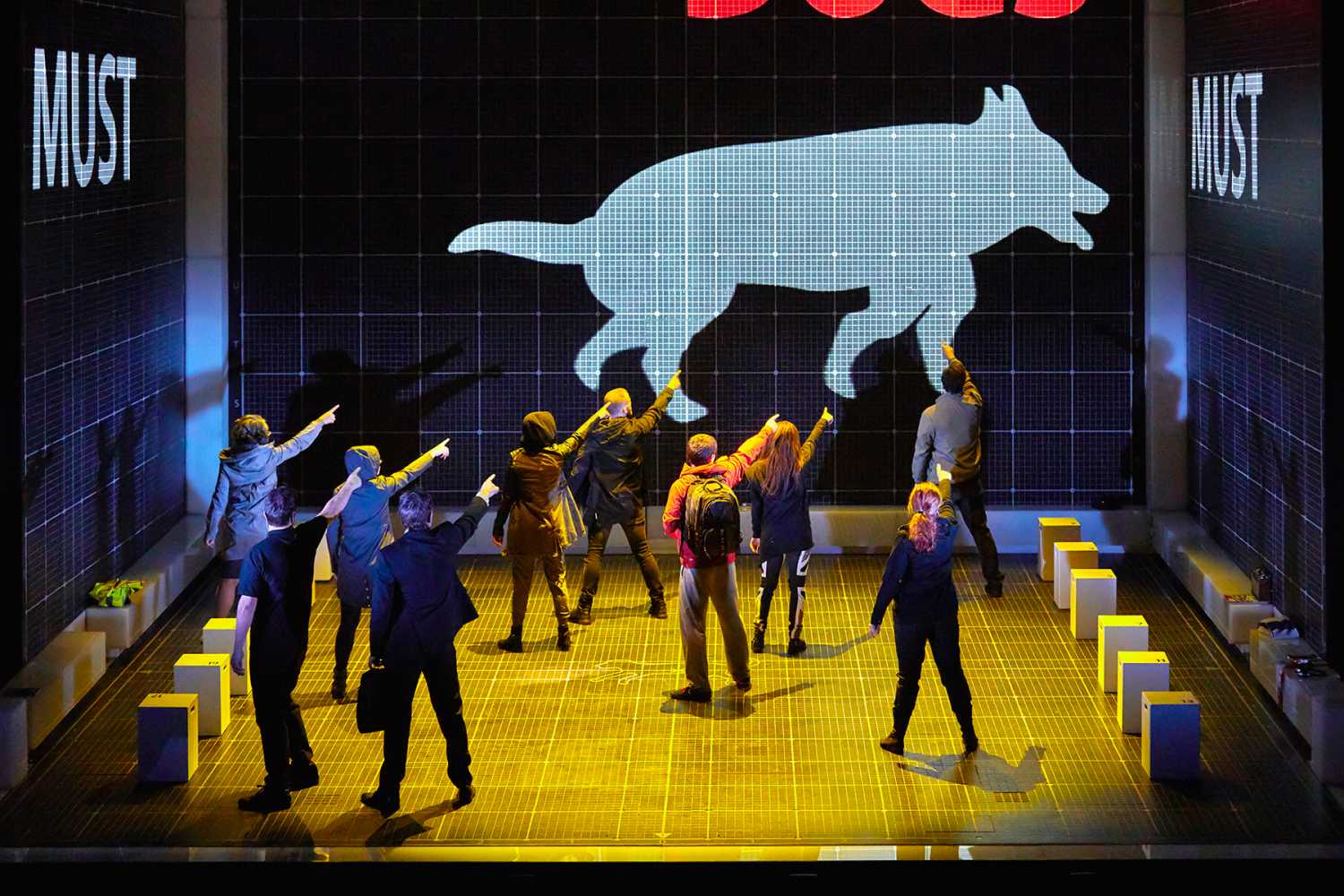 The Curious Incident of the Dog in the Night-Time is going out on tour (photo: Brinkhoff/Mögenburg)