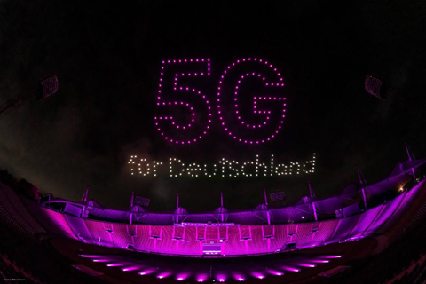 AO Drones performed an aerial light show for Deutsche Telekom's launch of 5G services in Munich (© Ralph Larmann)