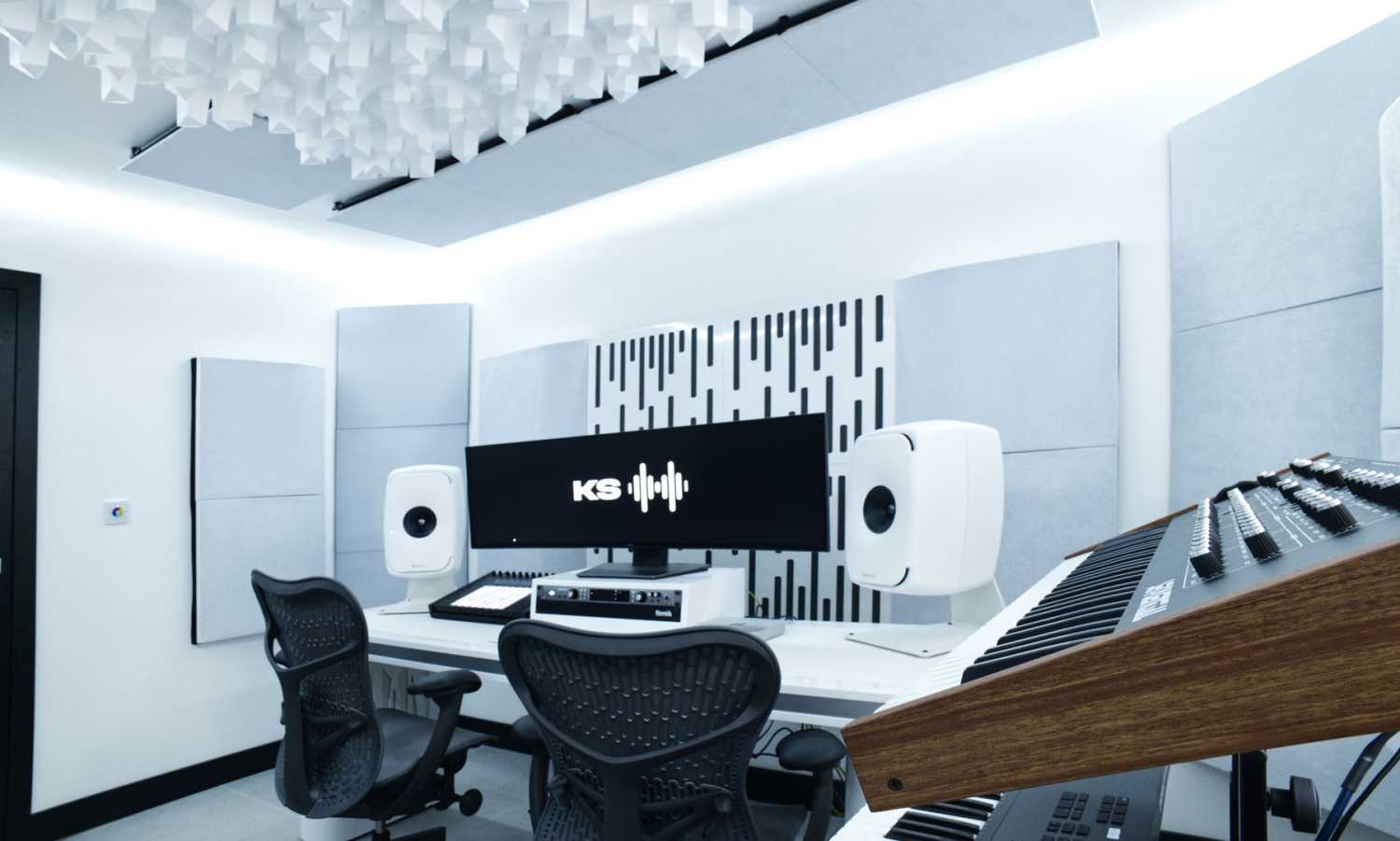 The studio’s three rooms all feature extensive sound treatment from Portuguese specialists Artnovion
