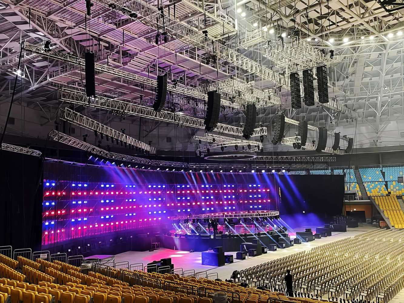 The concerts were staged in the 15,000 capacity KSPO Dome in Seoul