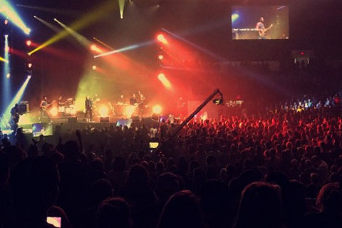 More than 8,000 high school and middle school students offered worship and fellowshipping at the Nashville conference