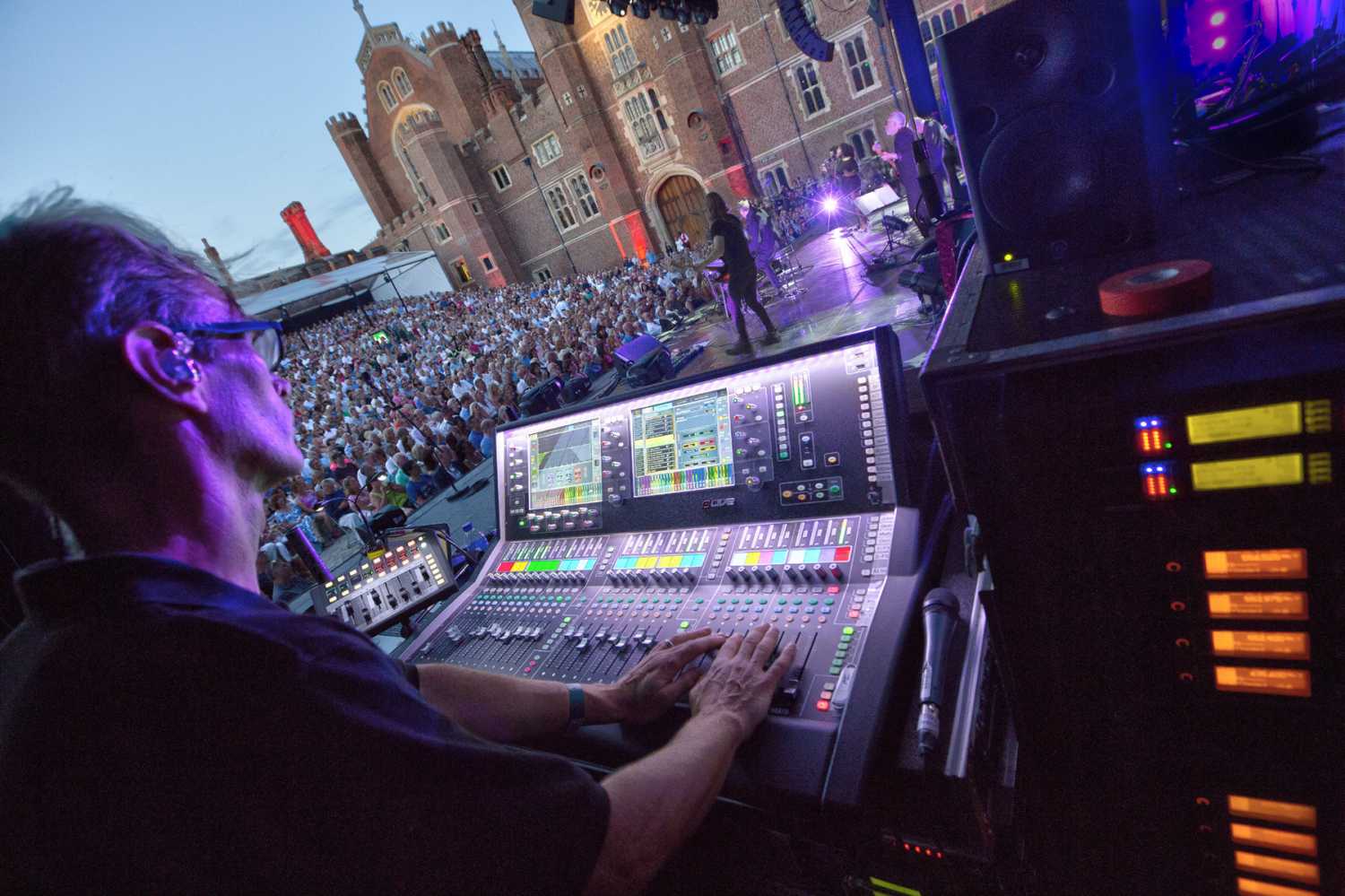 Tom Howat and dLive at the Bryan Ferry concert at Hampton Court, London (Lee Wilkinson Photography)