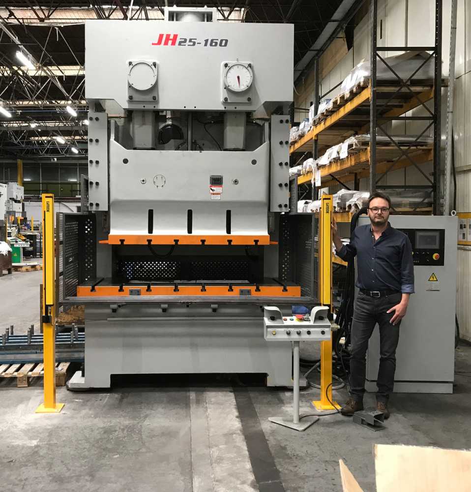 One Penn Elcom’s new 160 tonne power presses