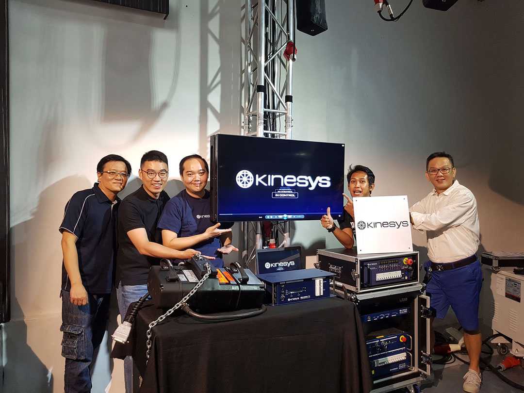 The Total Solution team: Myron Foo, Qin XiaoDa, Sky Paw, Mohd Darus and MD Glenn Wong