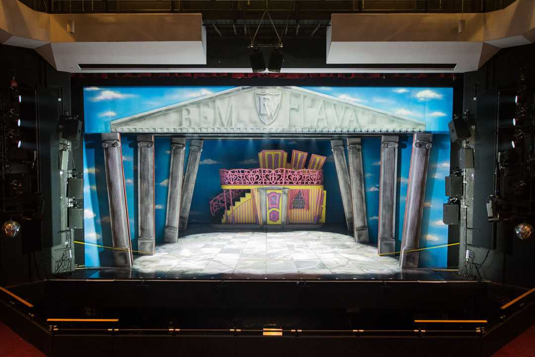 For Legally Blonde The Musical, dBS Solutions has deployed the larger Martin Audio XD15