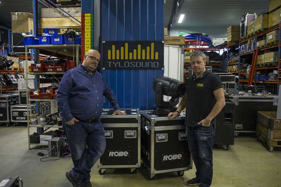 Bellalite’s Bjorn Arnason (left) with Tylösand Sound’s Paul Aladin (photo: Louise Stickland)