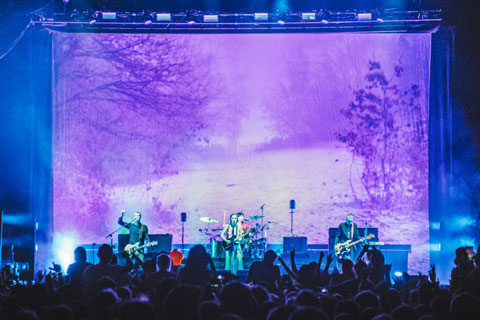 One of the first outings for the Chroma-Q Color Force II was Wolf Alice’s three-week UK and Ireland tour
