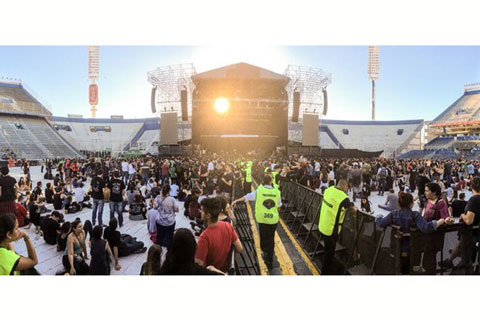 Green Day played the Estadio Velez Stadium