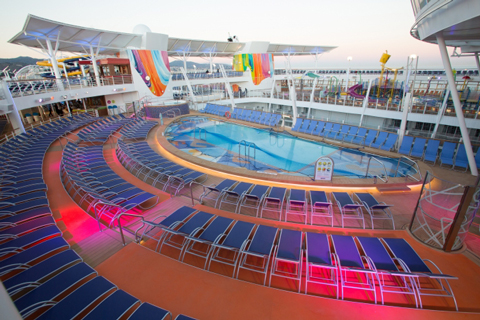 Symphony of the Seas’ pool deck