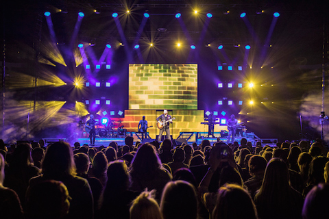 The fixtures were used on Chris Young’s Losing Sleep 2018 World Tour