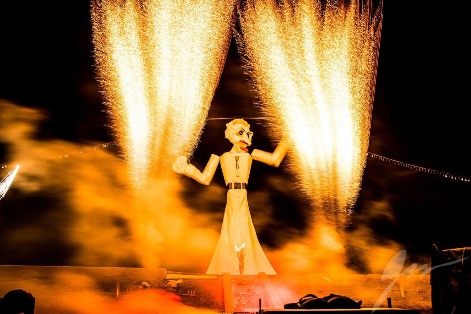 The burning of Zozobra during the Fiestas de Santa Fe (photo: John Garberson)