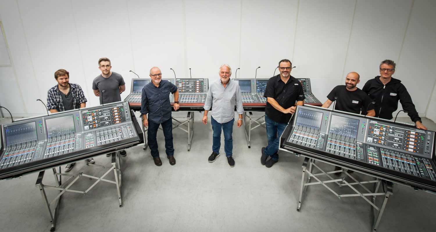 Britannia Row Productions and Clair Global staff with the Yamaha Rivage PM7 and PM10 systems: Chris Lamb, Keith Cunningham, Jerry Wing, Mike Lowe, Lez Dwight, Nicola Amoruso, Marcel van Limbeek
