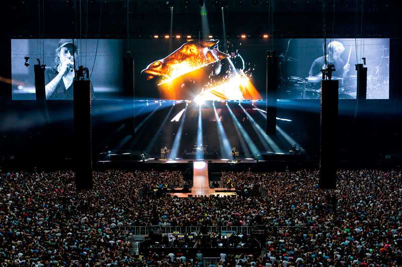 Kensington played to 50,000 fans at Amsterdam Arena (photo: Frank Lambrechts)