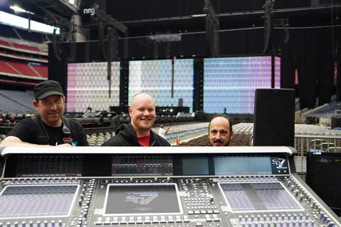 Artist monitor engineer James Berry, FOH engineer Stephen Curtin, and band monitor engineer Jimmy Corbin
