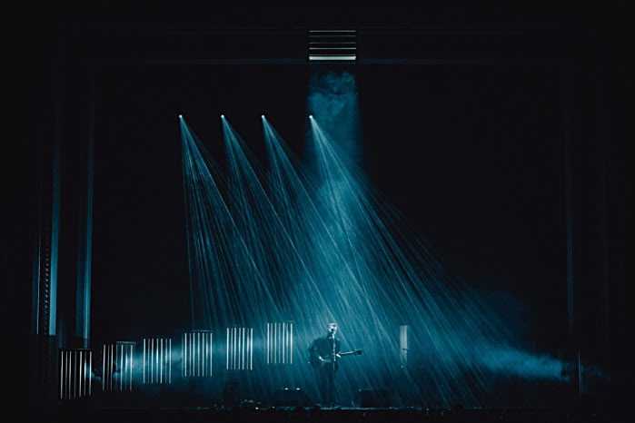 LD Anders Heberling uses GLP’s impression X4 Bar 20 in his stage design