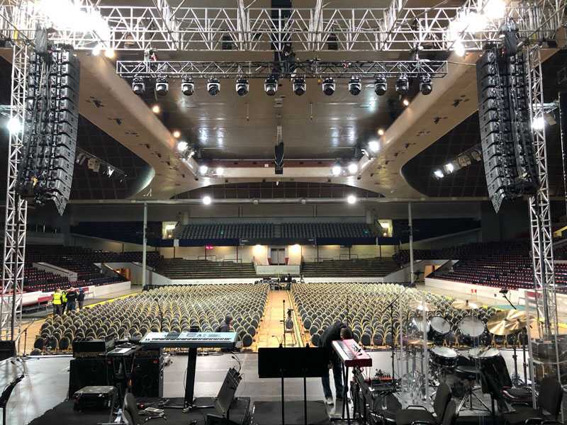 Rental Pro deployed a substantial Nexo STM Series modular line array system as main PA