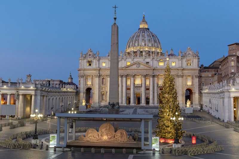 The nativity scene was donated by the Municipality of Jesolo