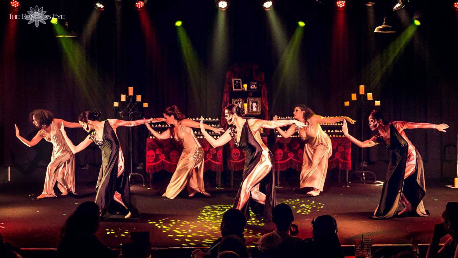 The annual Ravens Night theatrical belly dance revue (photo: The Dancers Eye)