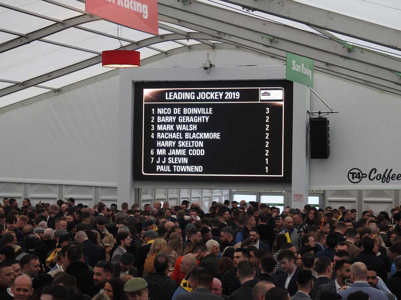 The four-day festival attracted 260,000 racegoers