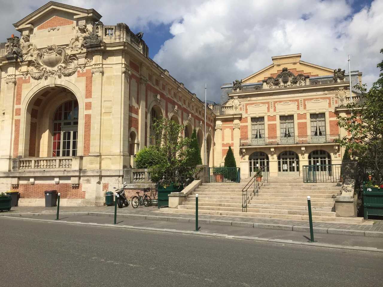 Fontainebleau's Théâtre Municipal, host venue for Showlight 2021 for which Robert Juliat is the main sponsor