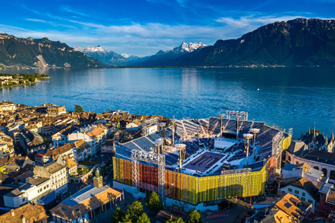 The centrepiece production takes place in a temporary arena, built on the banks of Lac Léman (photo: Luca Carmagnola)