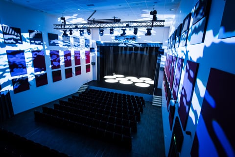 The lighting system was designed and installed by Scenos Techninis Servisas of Vilnius