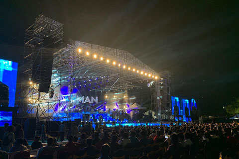A.R. Rahman drew a massive crowd for a concert in his home city of Chennai