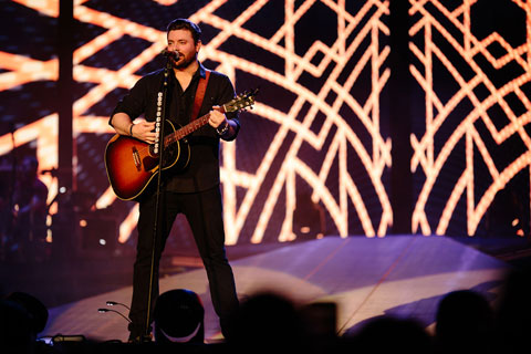 Chris Young played to over 300,000 fans through the summer (photo: Jeff Johnson)