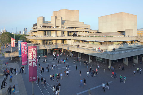 he National Theatre has equipped all three of its theatre with Martin MAC Encores (photo: Paul Greenleaf)
