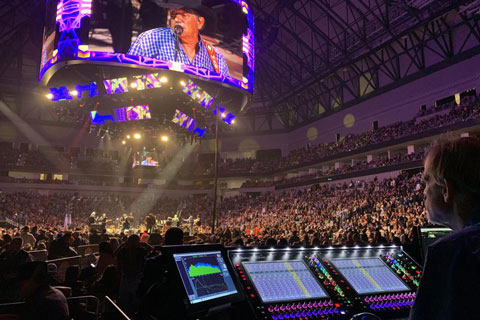 George Strait - out of retirement at Fort Worth