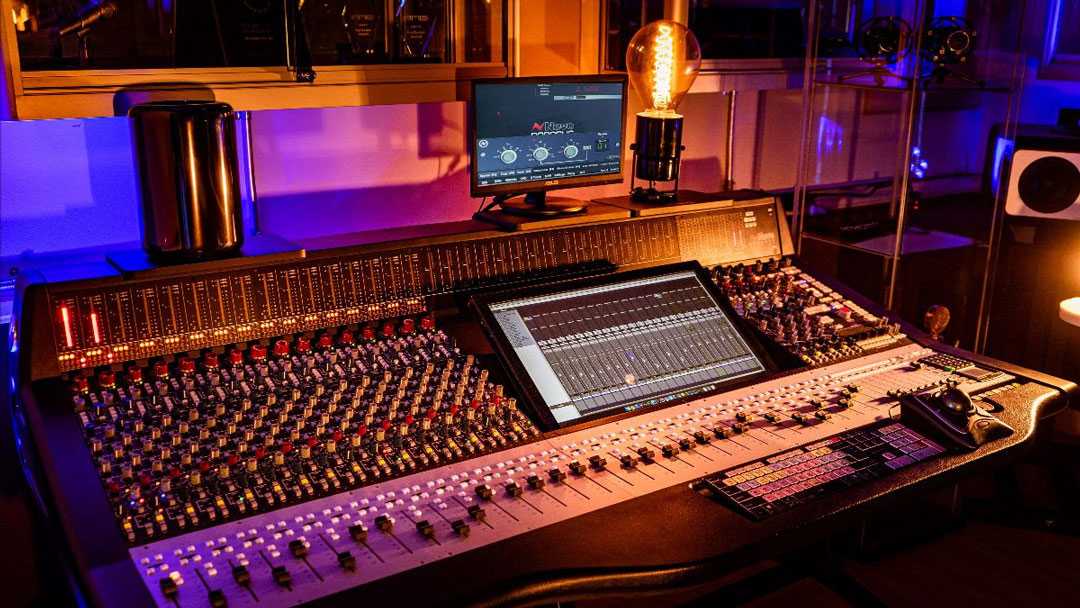 The space provides an environment for clients to listen to the entire AMS Neve product portfolio