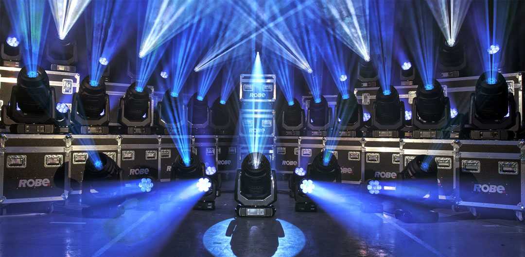 Light Fantastic Production Services apply their Robe MegaPointes to a variety of live events