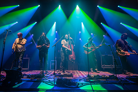 Greensky Bluegrass played a New Year’s Eve concert at Riverside Theatre in Milwaukee (photo: Dan Ojeda)
