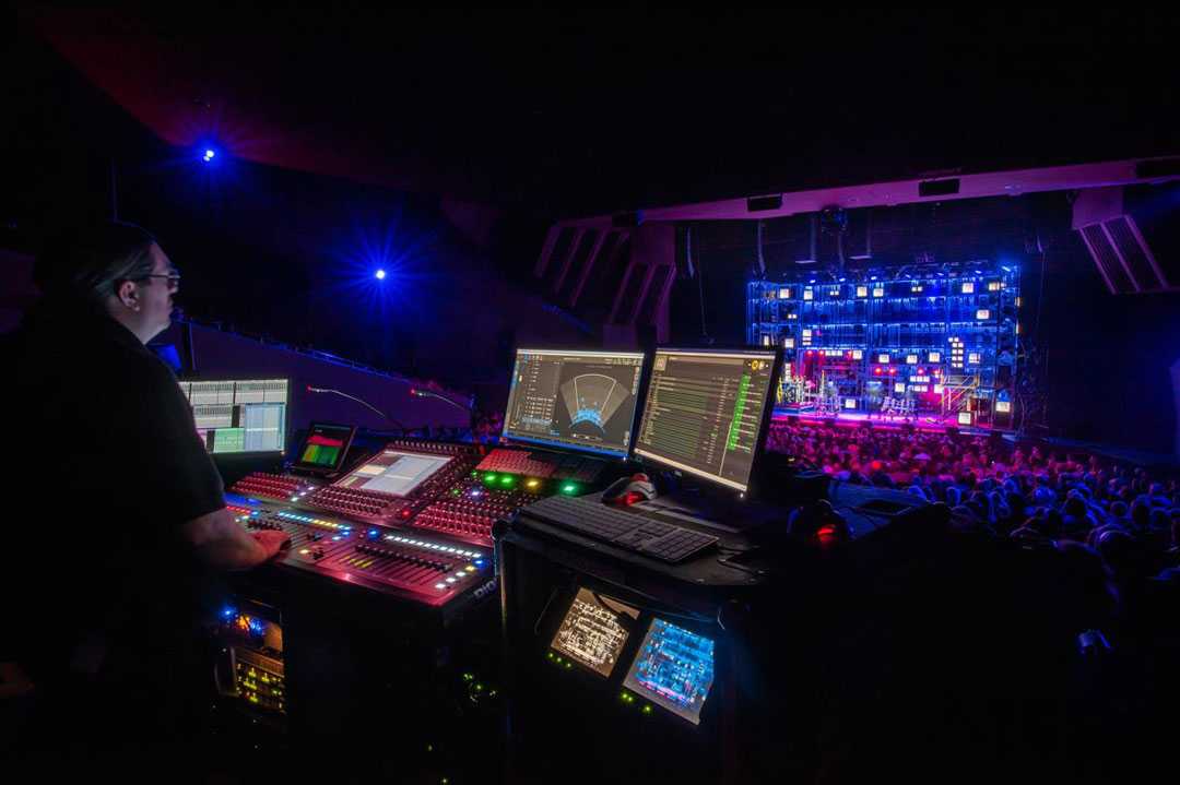 FOH Engineer Justice Bigler manning the L-ISA Controller and DiGiCo SD10T console (photo: Doug Gifford)