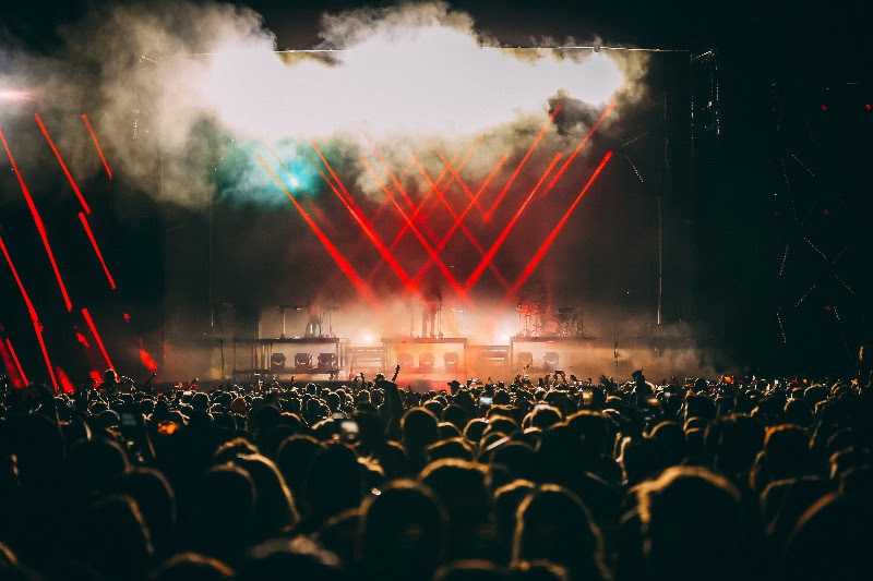 Rüfüs Du Sol played the CRSSD Festival in San Diego’s Waterfront Park (photo: Collin Black)