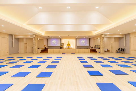 The YBAT Vipassana Meditation Headquarters in Bangkok hosts multiple meditation and Dhamma courses