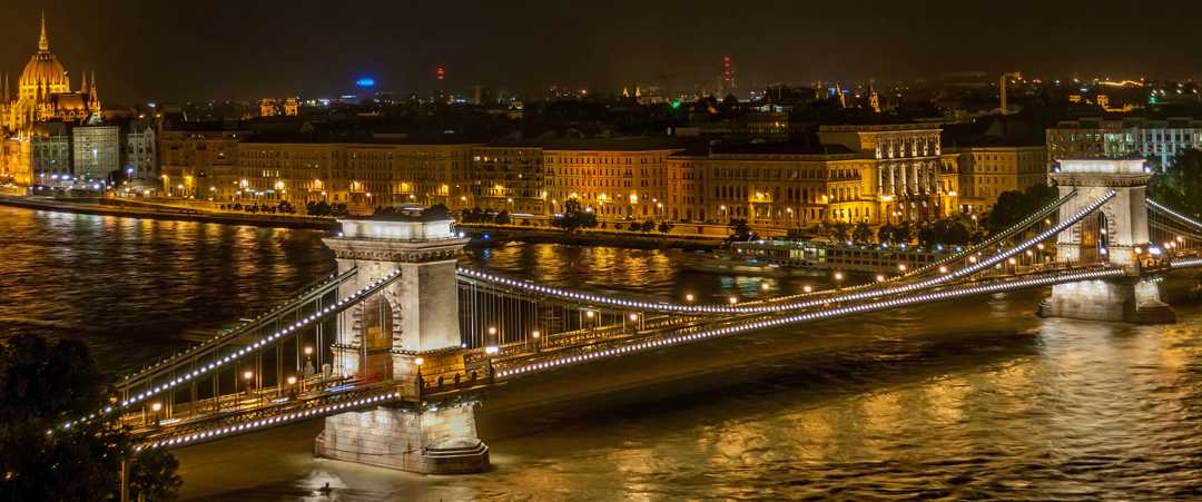 TMB ltechnology enhances Szeěchenyi Chain Bridge in Budapest