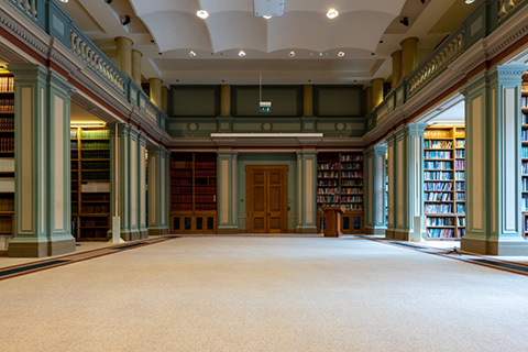 Burlington House is famed for its historic library