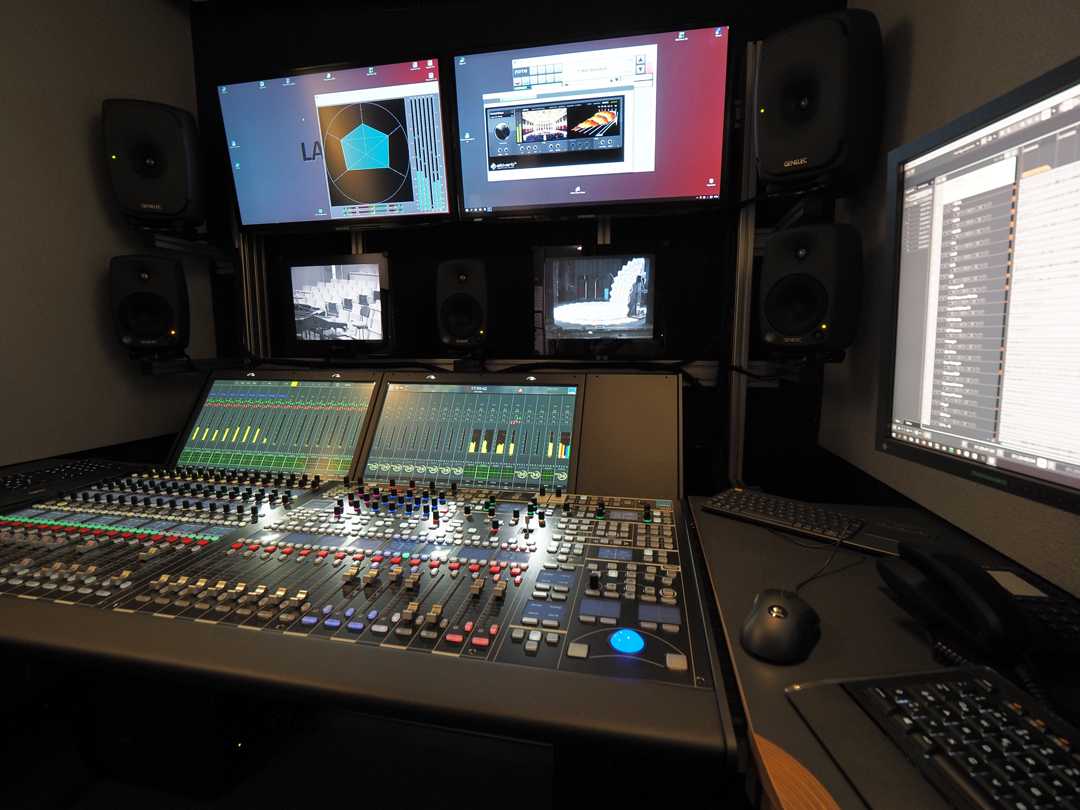 Volksoper Vienna’s newly installed console