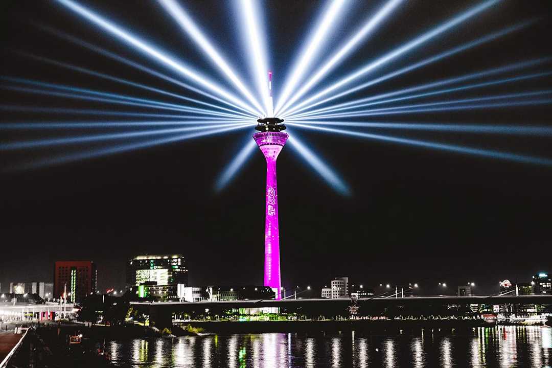 The launch of Deutsche Telekom's extended 5G network at Düsseldorf's Rheinturm (photo: Julian Huke)