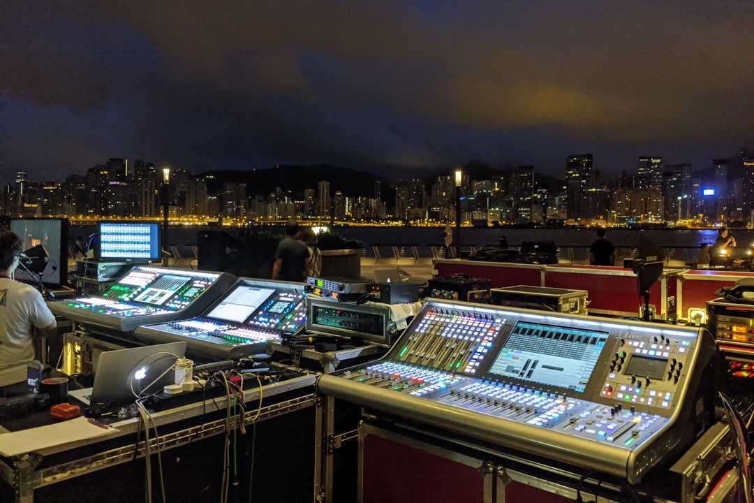 The sunrise show was  broadcast from Victoria Dockside against the backdrop of the Hong Kong skyline
