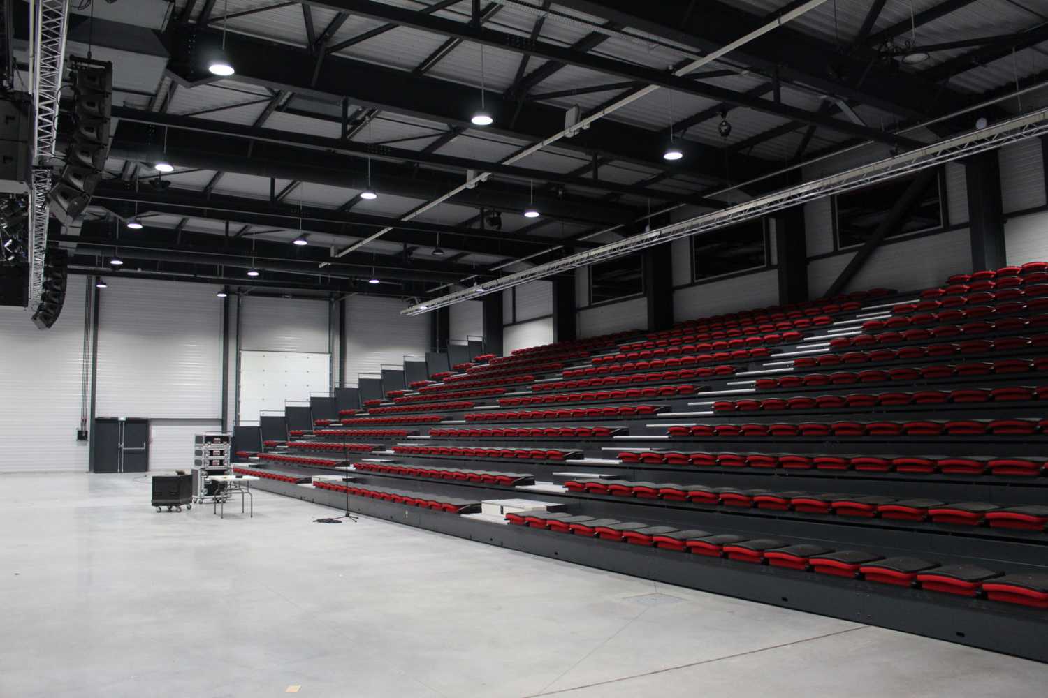 The auditorium required an audio system that would adapt to its different configurations